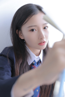 电影r